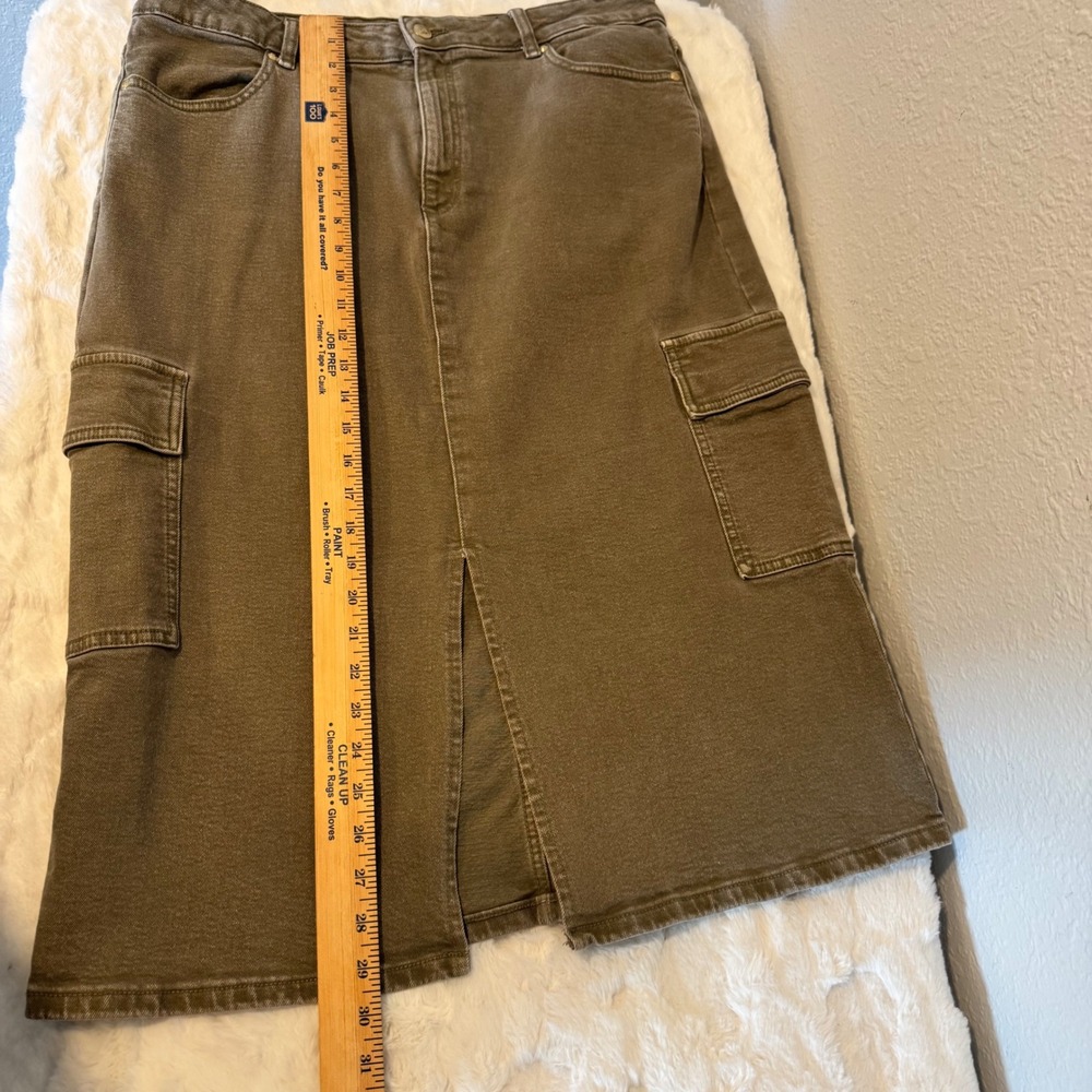 Michael Kors Olive Green Cargo Denim Midi Skirt with Front Slit Size 14 - Picture 6 of 10